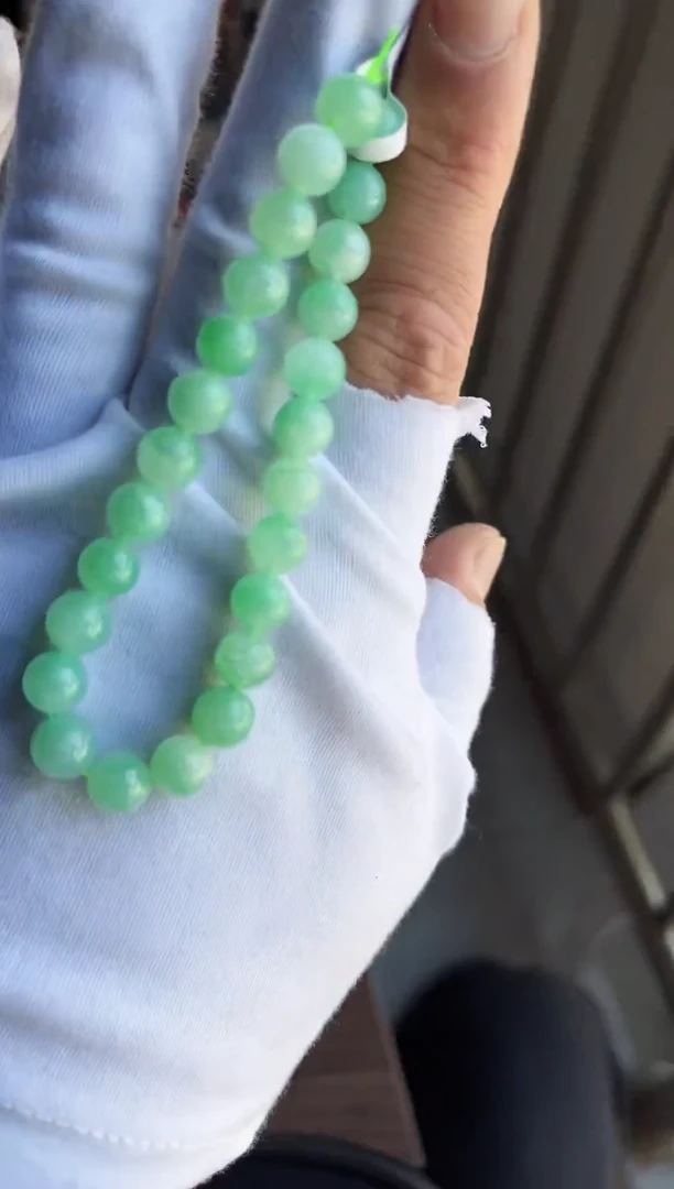 散珠翡翠翡翠手串卡7+