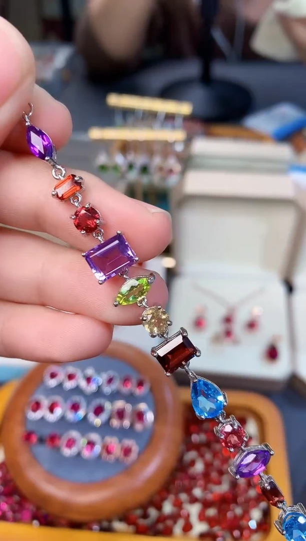 【闪购商品】石榴石手链银S925镶嵌天然