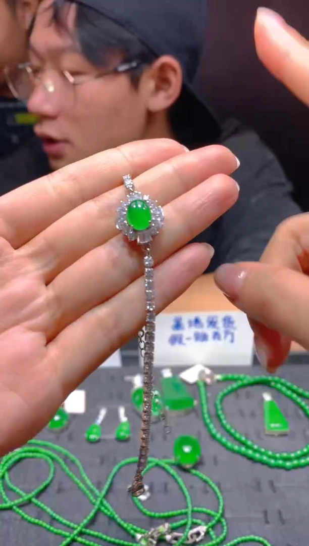 未镶嵌定制翡翠83多样性发货（发其一）