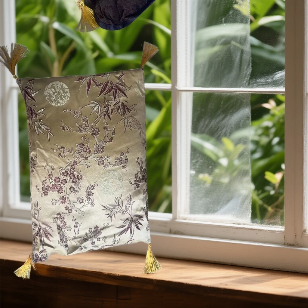 E104越南文玩保养枕头