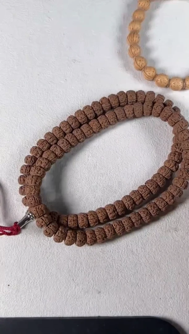 吊坠猴头核桃1.0左右 18号龙切老树王