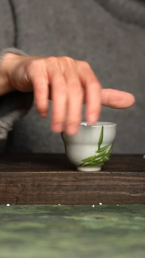 【闪购商品】杯青诗手工手绘瓷器
