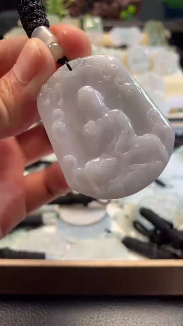 颈饰未镶嵌翡翠10/19/079