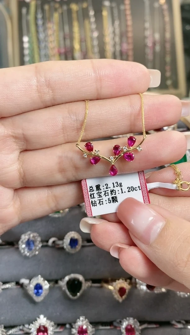 项链18K金镶嵌红宝石·