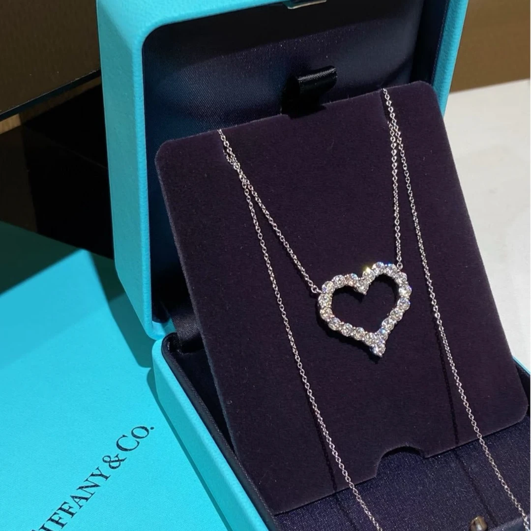 99新 Tiffany & Co./蒂芙尼 小花6珊 爱心 大号 白金满钻项链