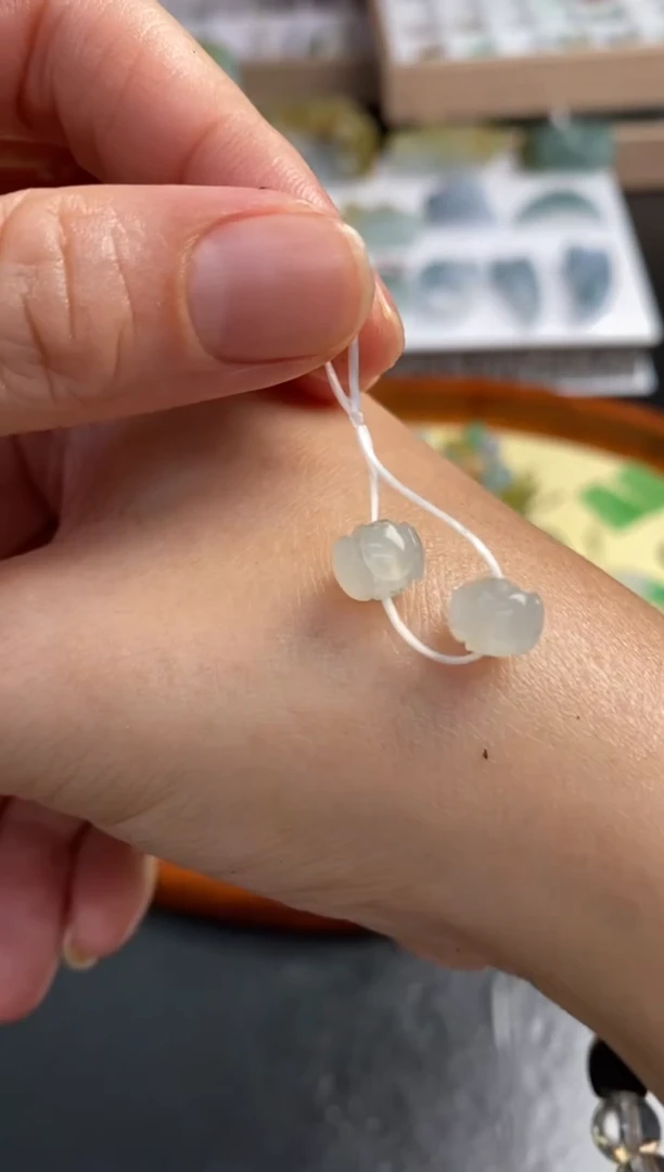 定制翡翠未镶嵌翡翠毛货~