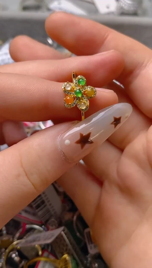 银S925镶嵌戒指翡翠百内无证书