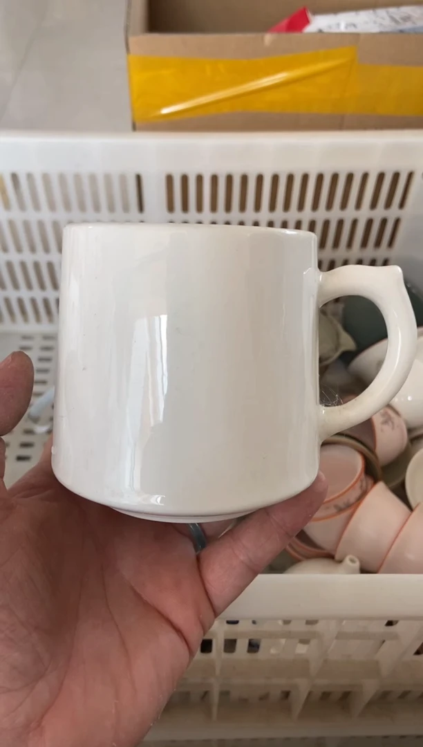 杯无运费险有瑕疵的摄影的产品有使用过的痕迹有点脏介意勿拍