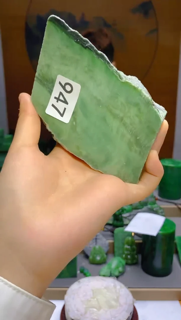 和田玉（碧玉）未镶嵌珠宝半成品1