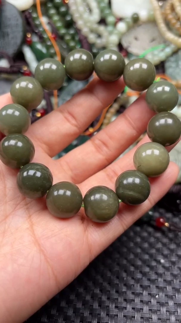 【闪购商品】和田玉颈饰未镶嵌.