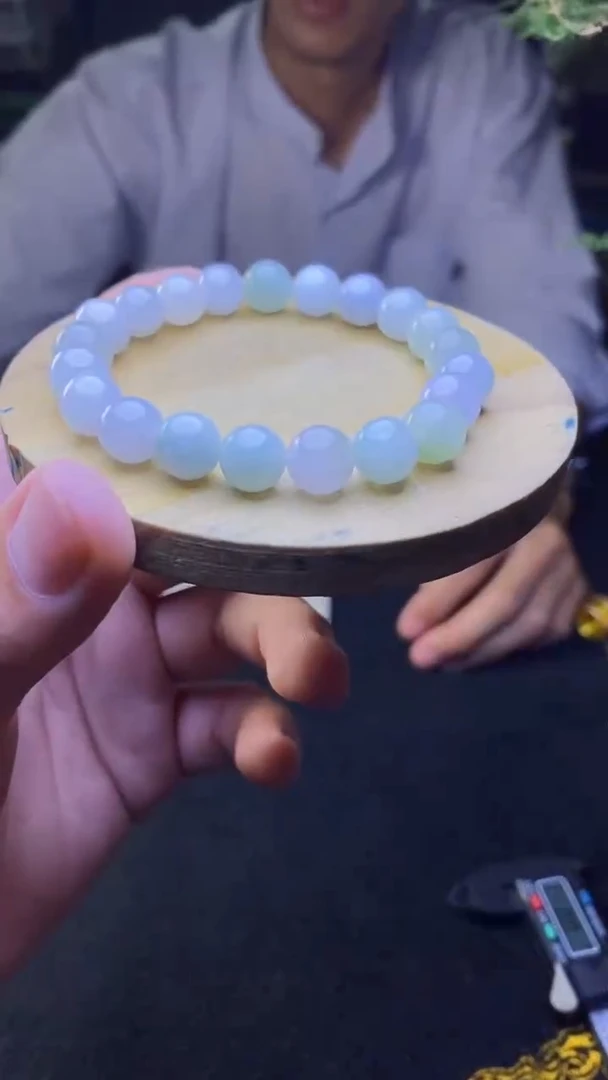 定制翡翠未镶嵌天然缅甸A货翡翠，多样性发货，拍一发一