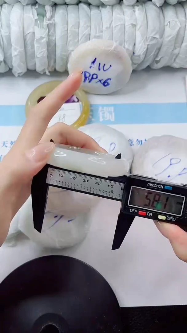 石英质玉手镯未镶嵌多样性发货V644