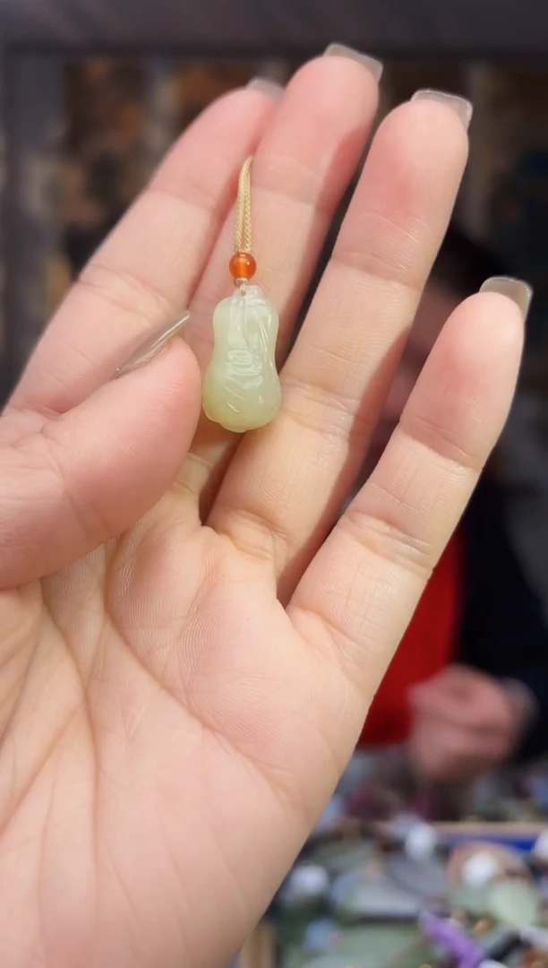 【闪购商品】和田玉挂件未镶嵌拍一发一