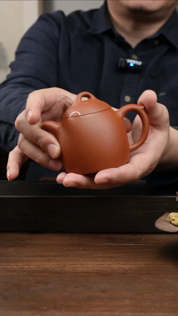 茶杯紫砂红清水秦权       200CC    微瑕