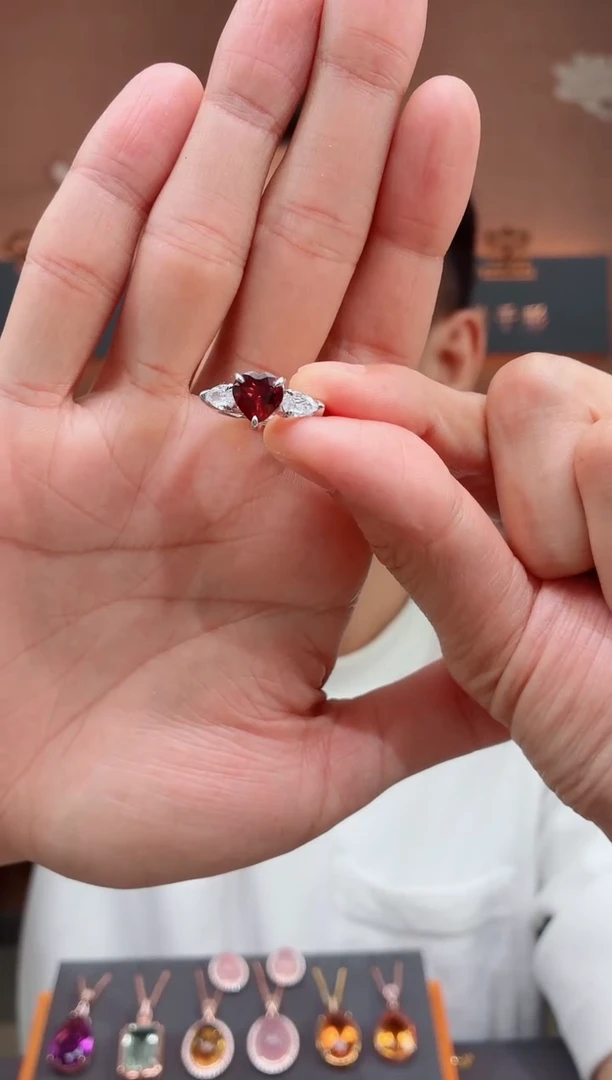 石榴石戒指银S925镶嵌戒指石榴石