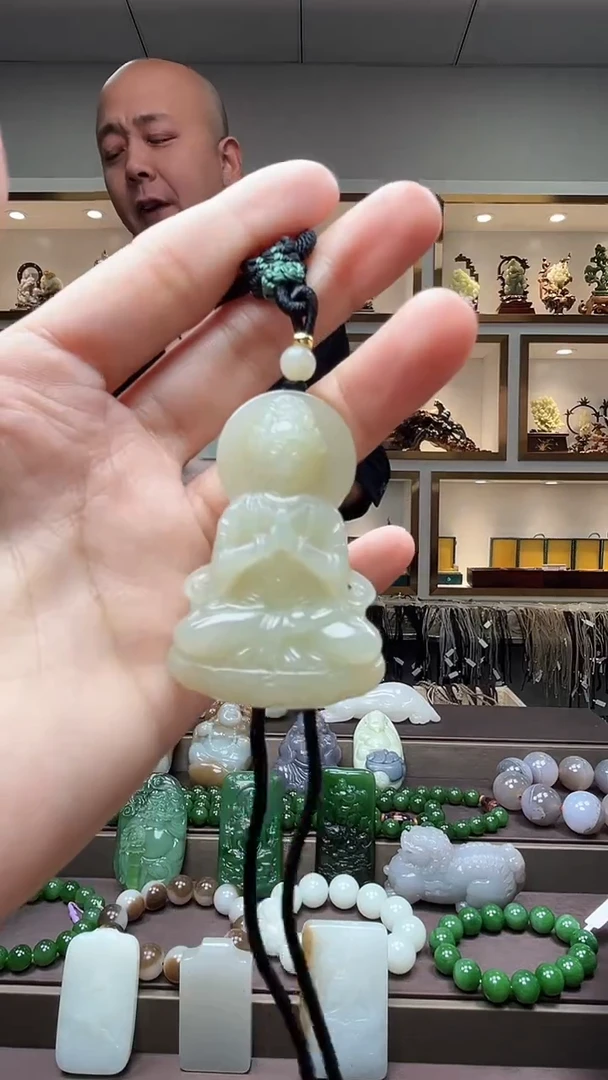 【闪购商品】和田玉颈饰未镶嵌苏