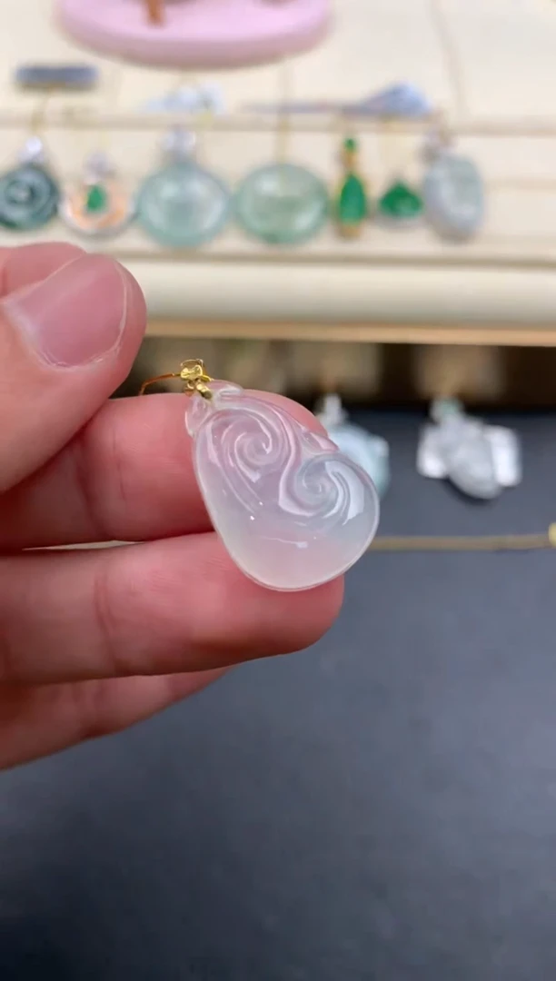 【闪购商品】翡翠颈饰18K金镶嵌D830