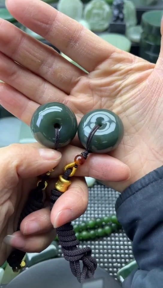 未镶嵌和田玉珠宝半成品扣子拍一发一