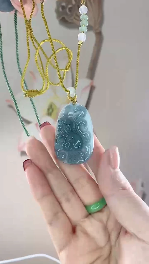 【闪购商品】翡翠吊坠(赠链)未镶嵌X53九尾狐