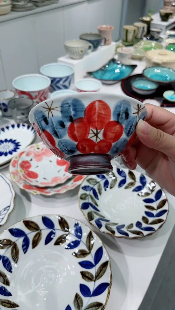 瓷片灿若繁花饭碗（红）