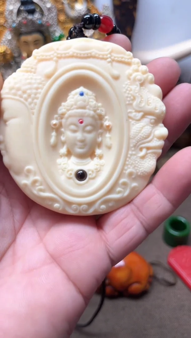 滴血莲花菩提吊坠直播精品好物推荐