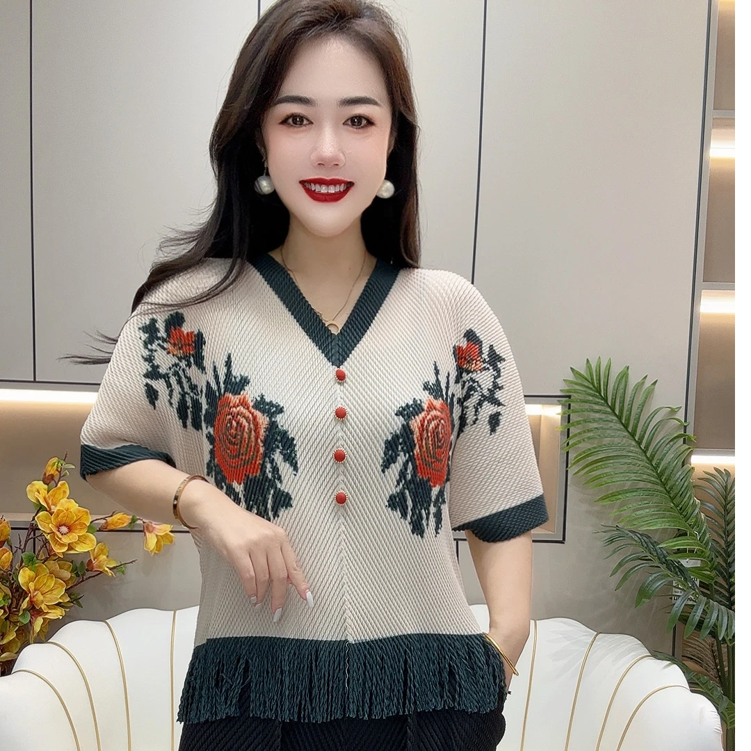 4-时尚洋气V领大花流苏龙鳞褶皱衫