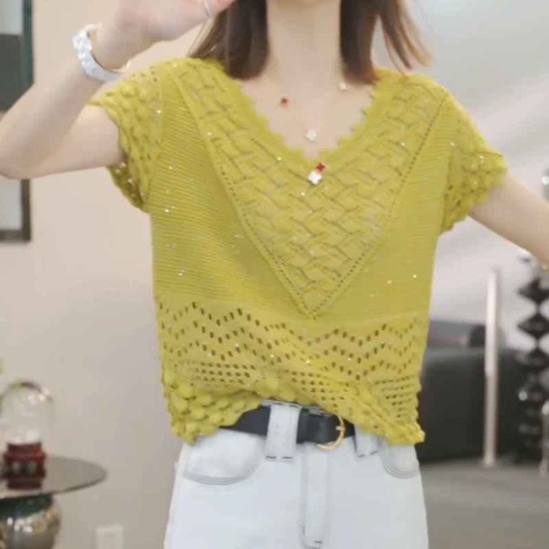 【风吹麦浪】2025春夏新款时尚重工手工镂空针织上衣LK2503109