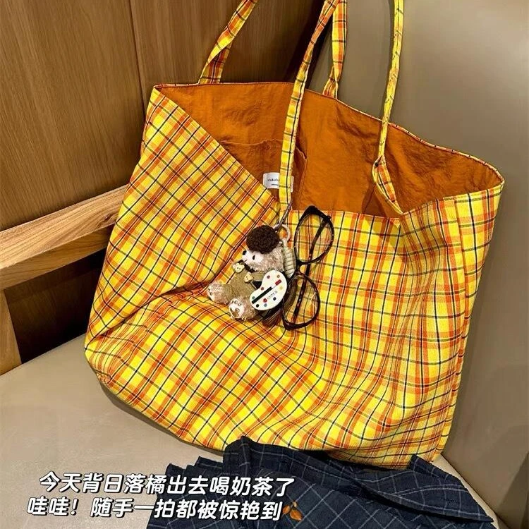 黄格纹帆布包复古托特包女大容量双面背单肩帆布袋通勤轻便布包