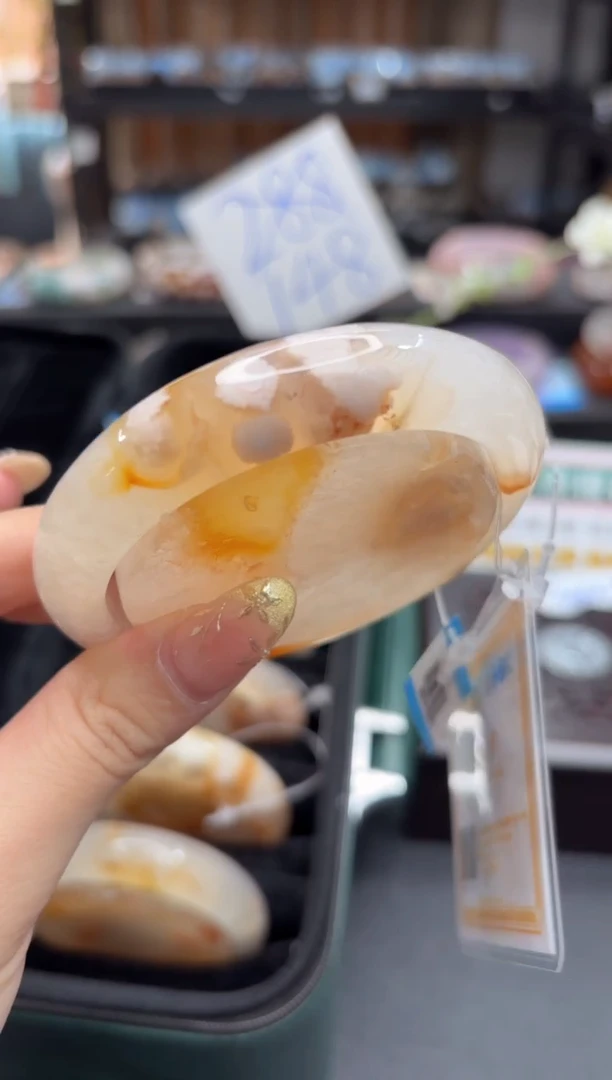 未镶嵌手镯石英质玉C126(57圈赠送镯心)