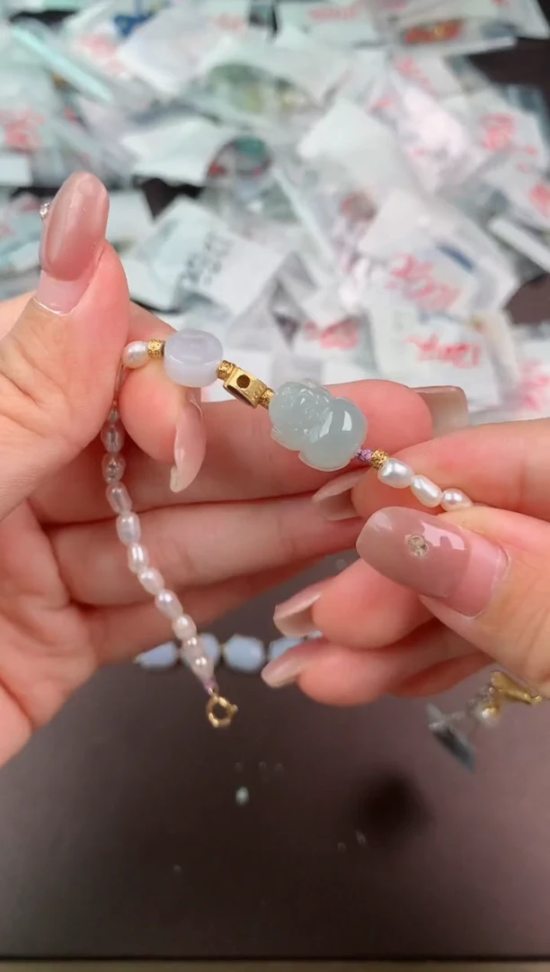 翡翠挂件未镶嵌一