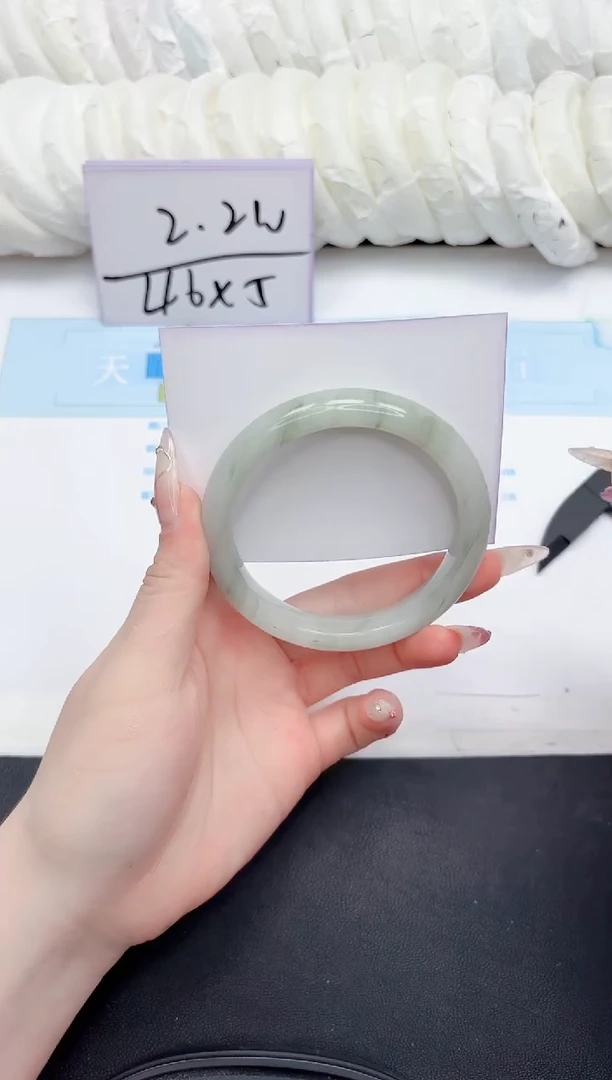 石英质玉手镯未镶嵌288-62