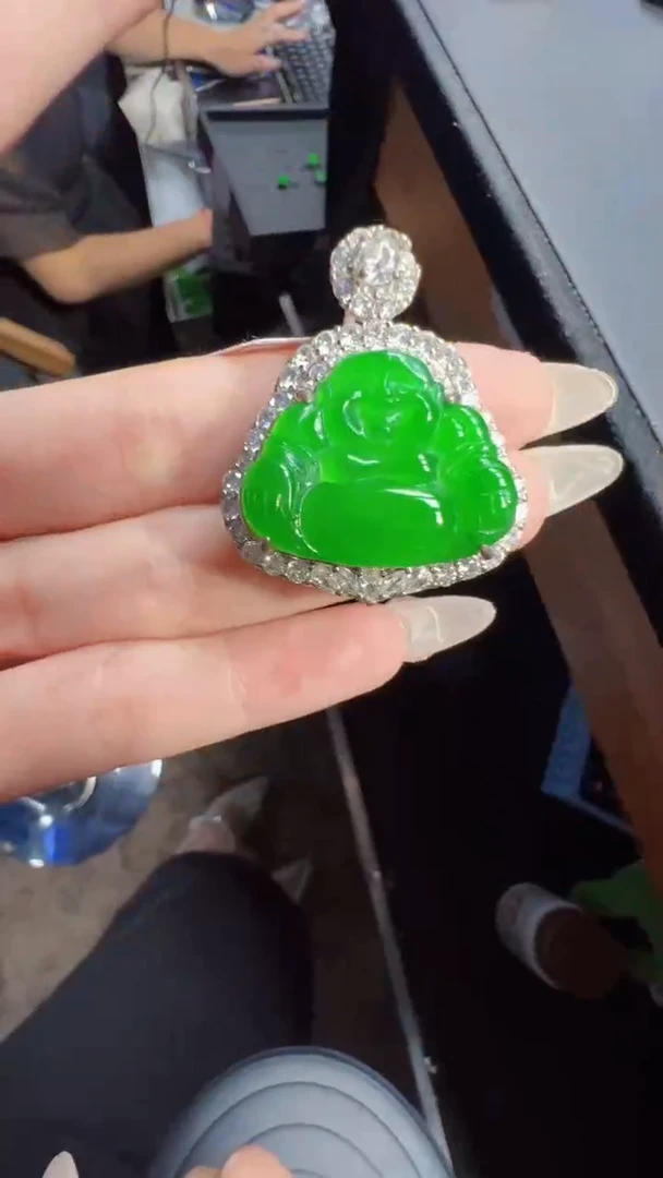 未镶嵌定制翡翠翡翠A货有轻微色差属于正常现象，佛公多样性发货1