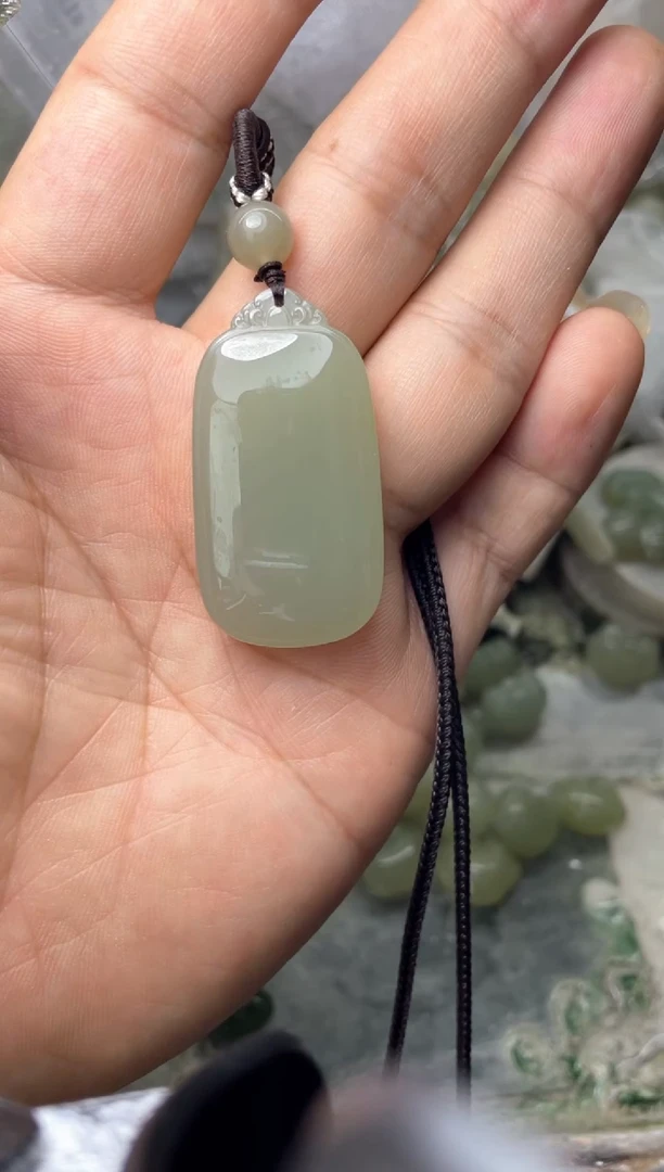颈饰未镶嵌和田玉01