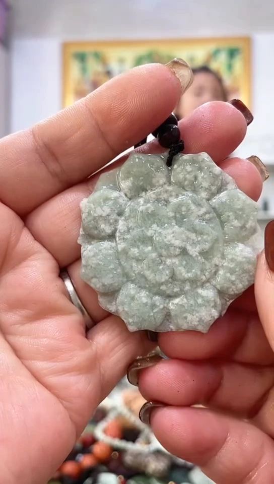 未镶嵌岫玉挂件