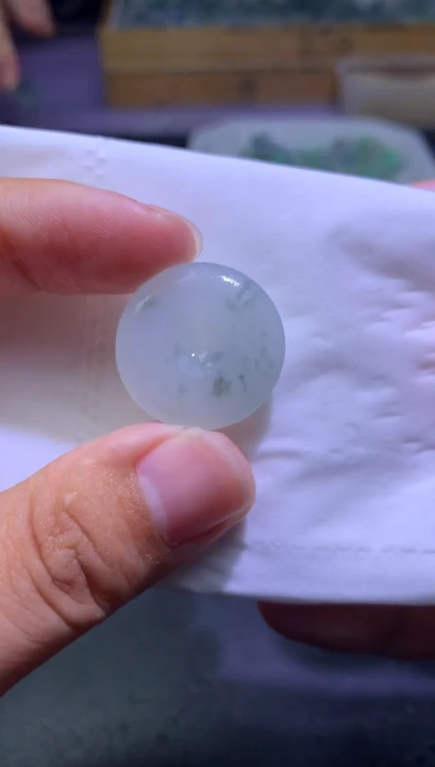 未镶嵌定制翡翠毛货