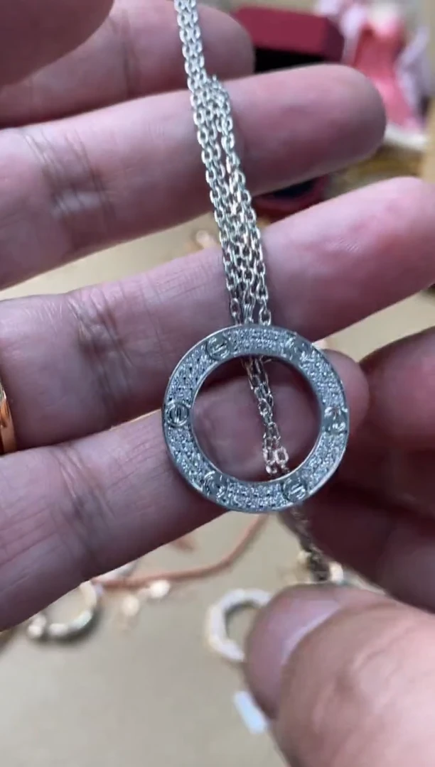 瓷片嘉荣当康大姐fu的总铺