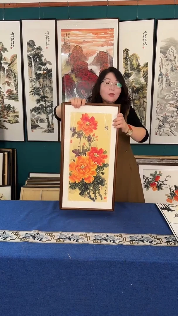 国画35*78牡丹实木装裱