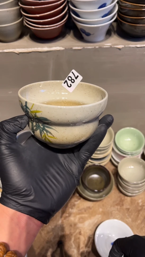 【闪购商品】瓷片782  灰釉手绘竹子葫芦碗1个