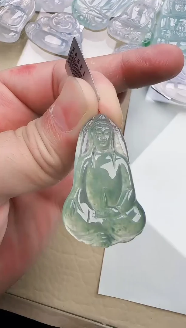 颈饰未镶嵌翡翠缅甸翡翠a货