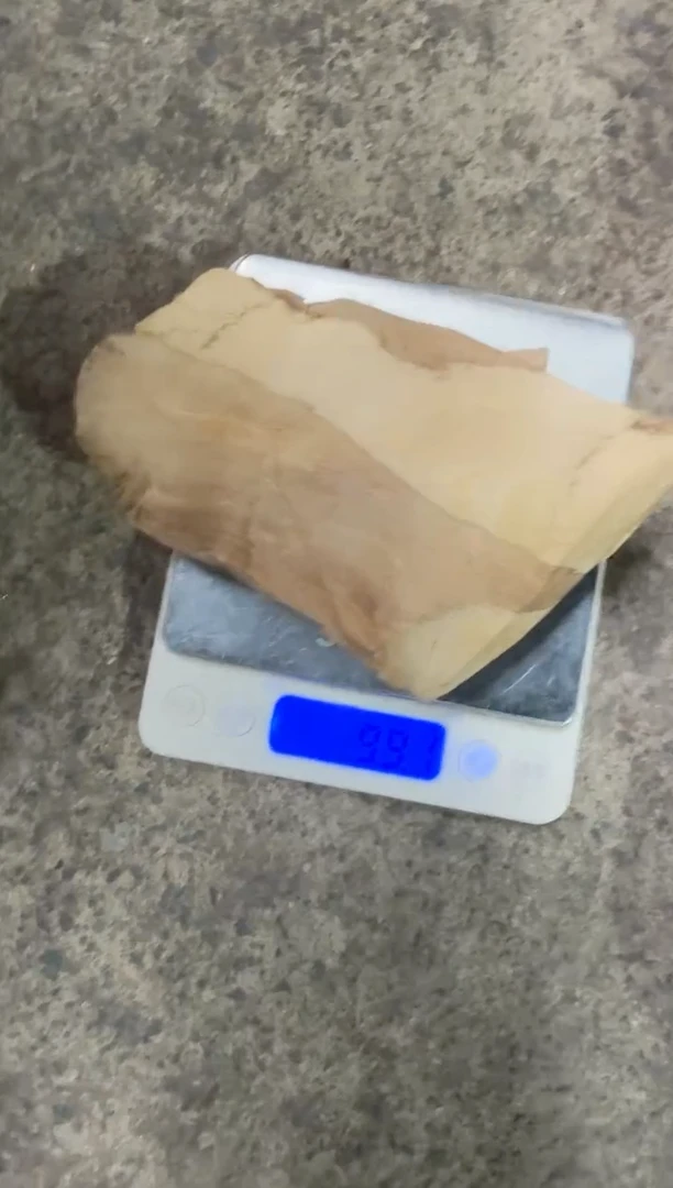 木海南橄榄香原料把件99g