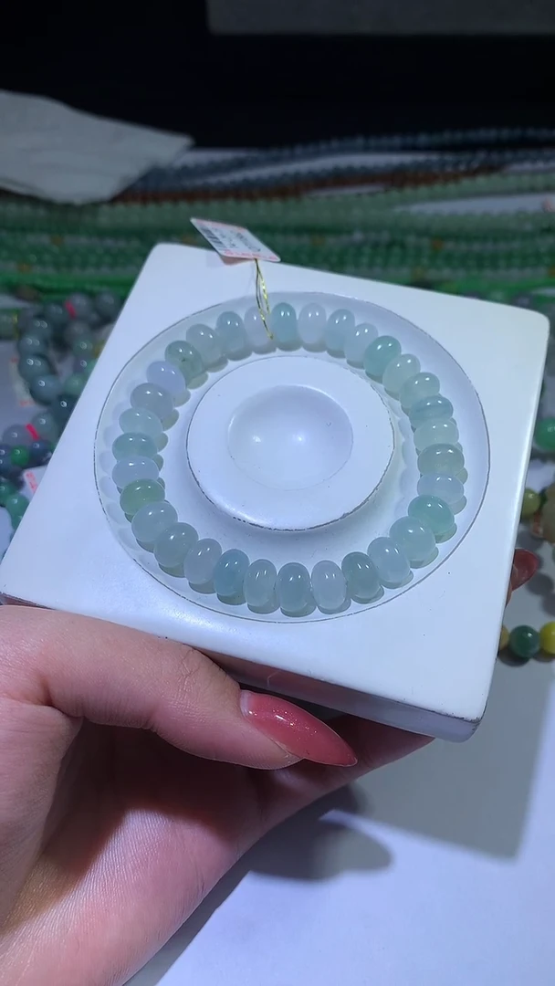 颈饰未镶嵌翡翠ZX018924
