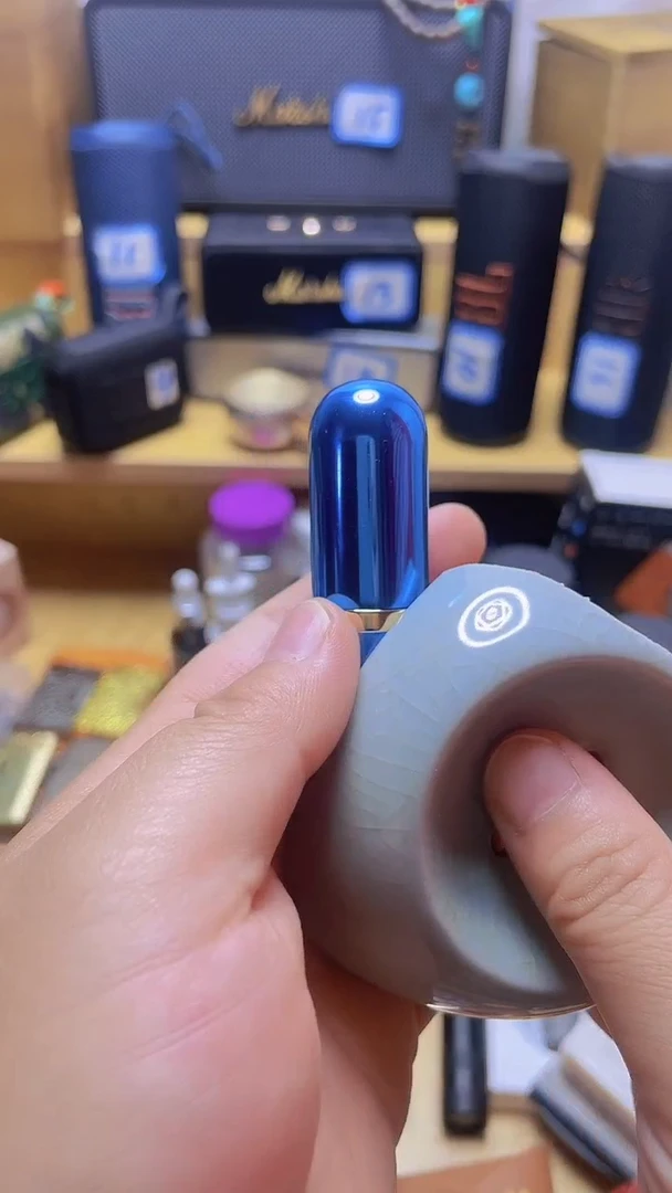 瓷片闪购商品 如图所示