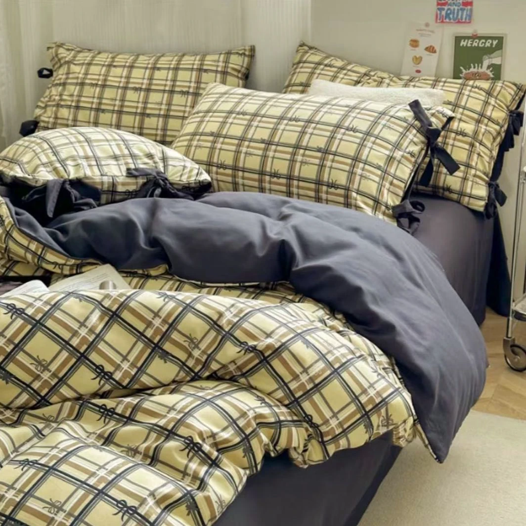 佰食果【UZOYUM】米驼格纹格子三件套