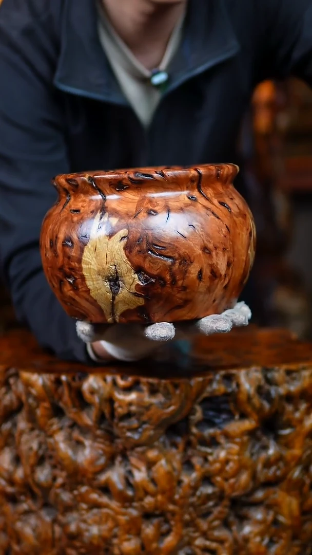 枣木百年雷击枣木聚财缸（直径23）