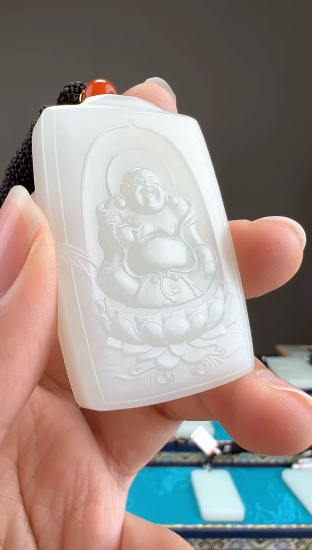 【闪购商品】和田玉颈饰未镶嵌1