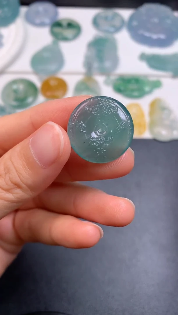 定制翡翠未镶嵌0902377489（21*4.3）