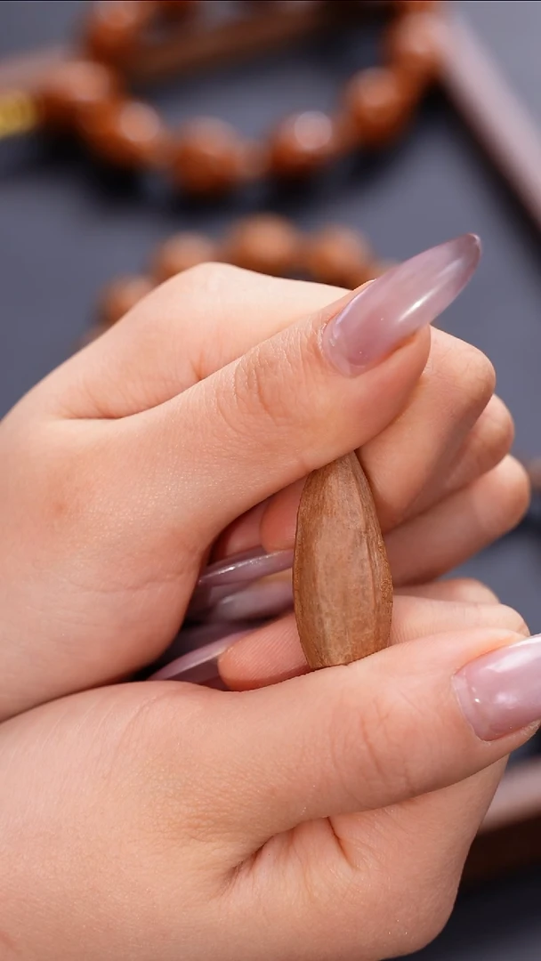 手串橄榄核抛**恼苏工橄榄核