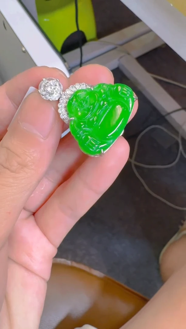 翡翠银S925镶嵌吊坠(赠链)天然A货翡翠