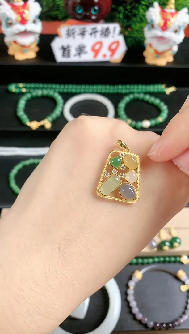 颈饰未镶嵌和田玉1