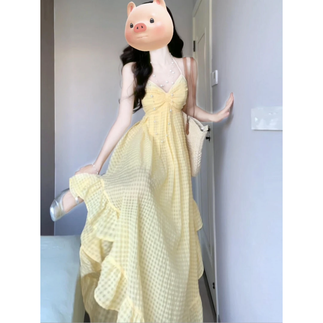 2025春季新款海边度假风法式荷叶边挂脖露背收腰显瘦吊带连衣长裙